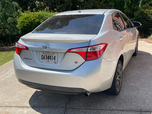 Used 2014 Toyota Corolla S w/ Driver Convenience Package FWD image 2