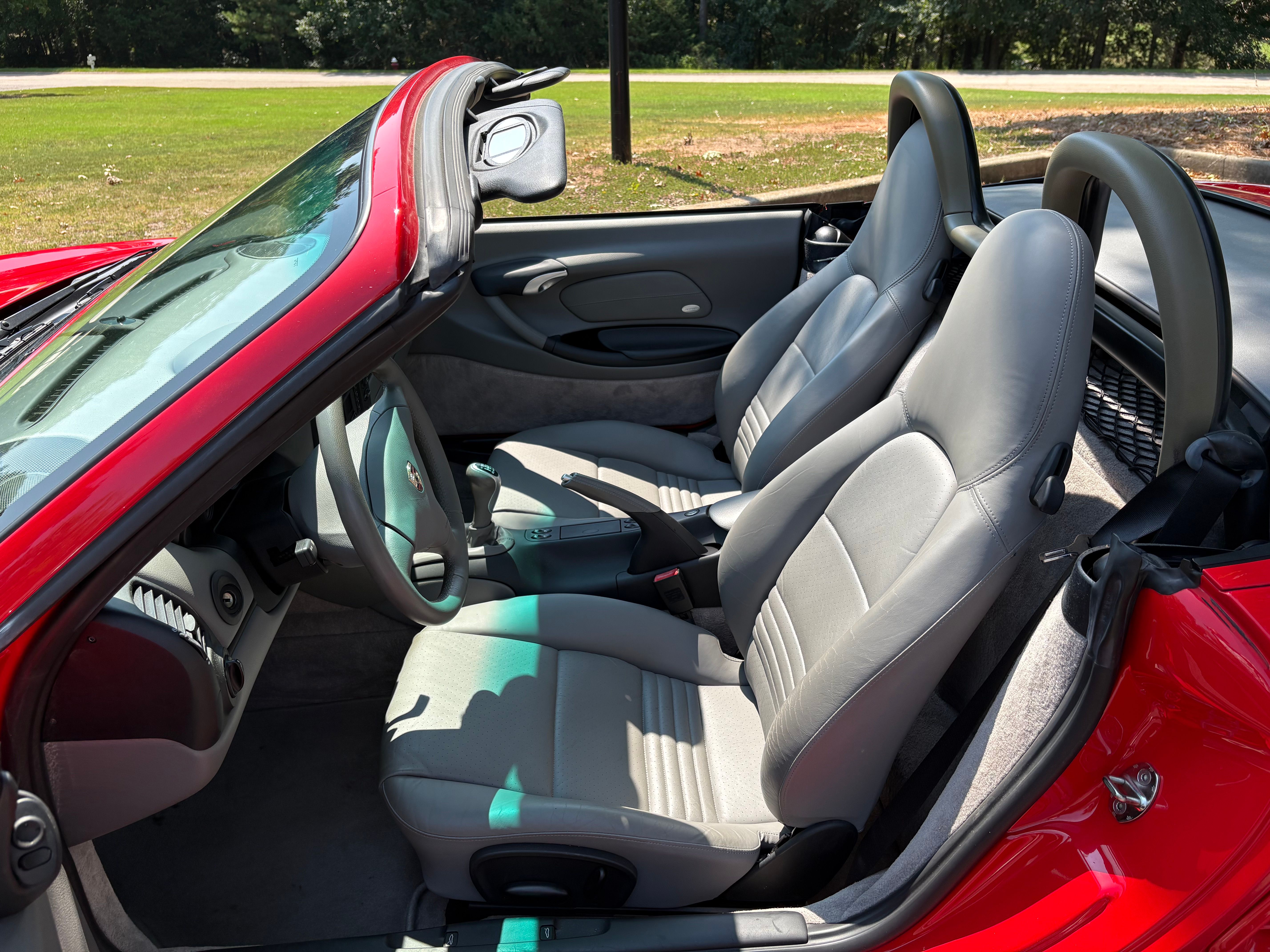 Used 2003 Porsche Boxster RWD image 8
