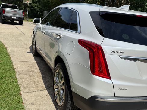 Used 2019 Cadillac XT5 Platinum image 5