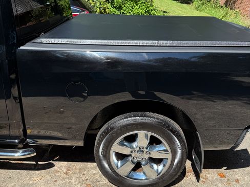 Used 2019 RAM 1500 Big Horn image 11