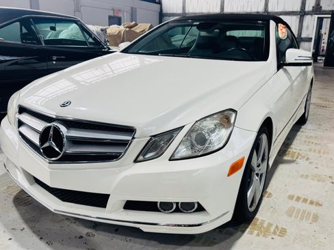 Used 2011 Mercedes-Benz E 550 Cabriolet image 1