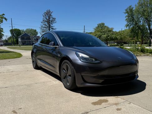 Used 2019 Tesla Model 3 Long Range AWD/4WD image 1