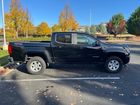 Used 2019 Chevrolet Colorado W/T w/ WT Convenience Package image 5