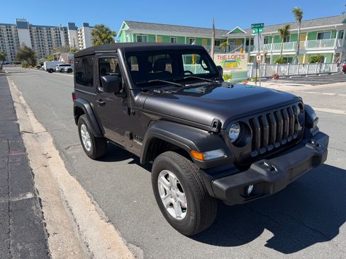 Used 2021 Jeep Wrangler Sport image 2