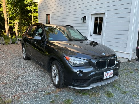 Used 2015 BMW X1 xDrive28i AWD/4WD image 1