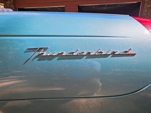 Used 2002 Ford Thunderbird RWD image 17