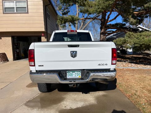 Used 2012 RAM 2500 SLT image 8