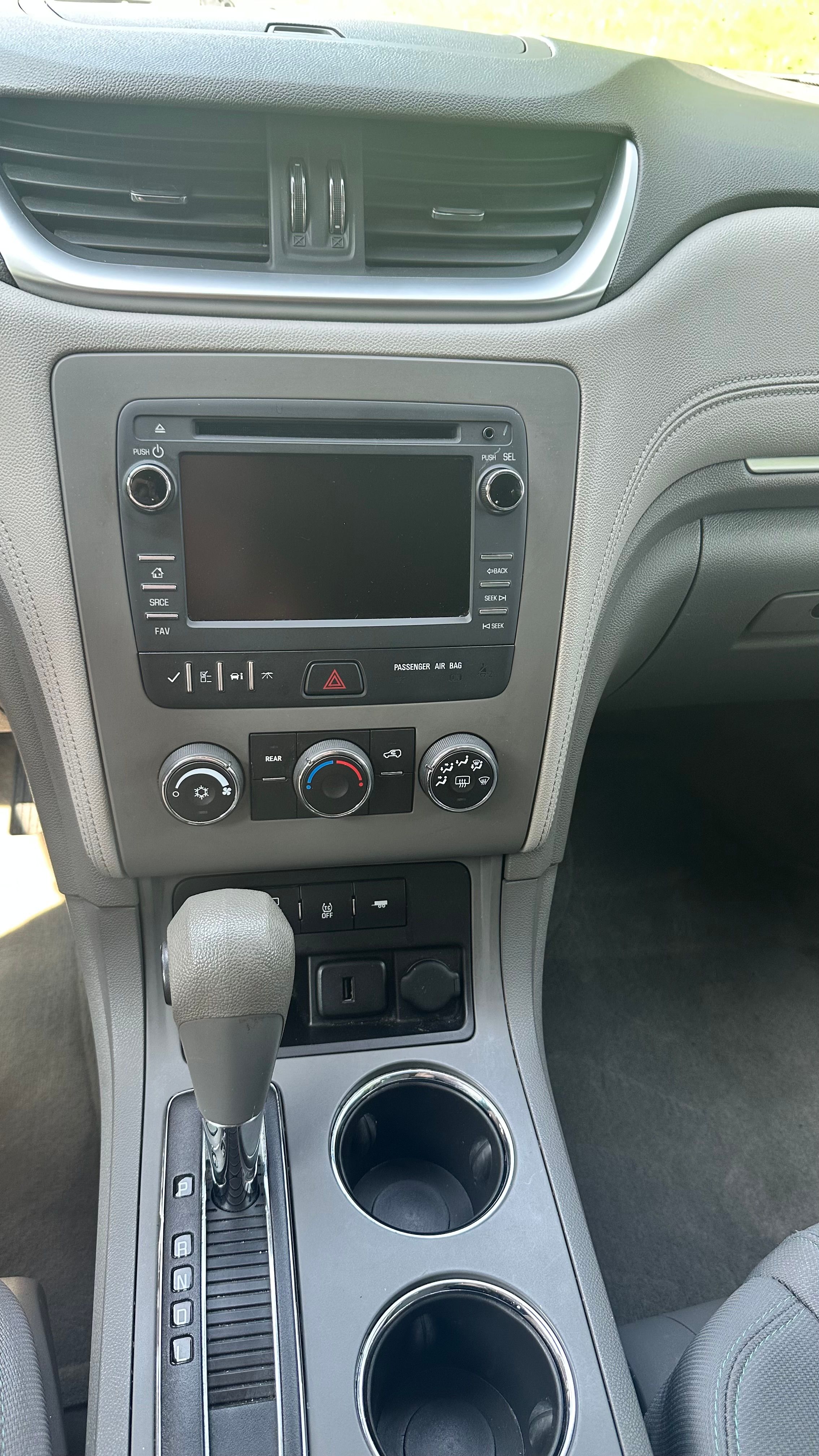 Used 2016 Chevrolet Traverse LS FWD image 13