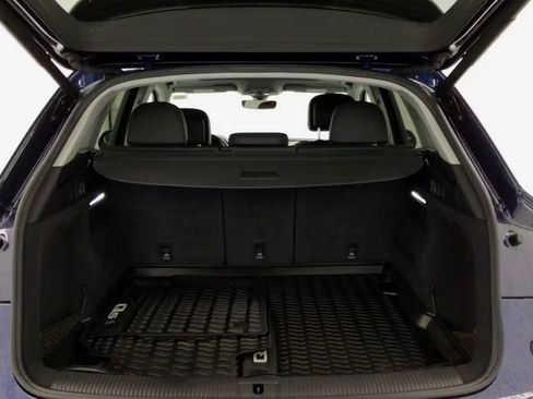 Used 2018 Audi Q5 2.0T Premium Plus w/ Premium Plus Package image 8