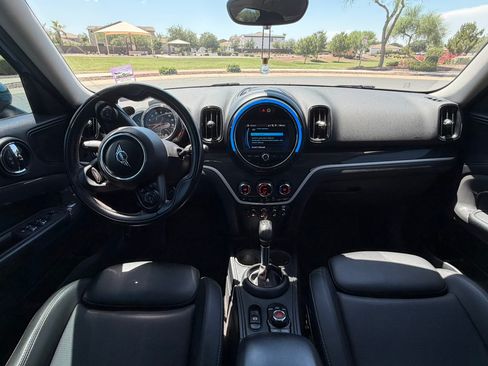 Used 2019 MINI Cooper Countryman S w/ Convenience Package FWD image 11
