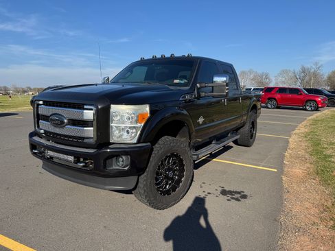 Used 2014 Ford F350 Platinum image 4