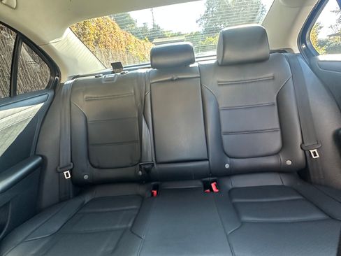 Used 2014 Volkswagen Jetta SE image 19