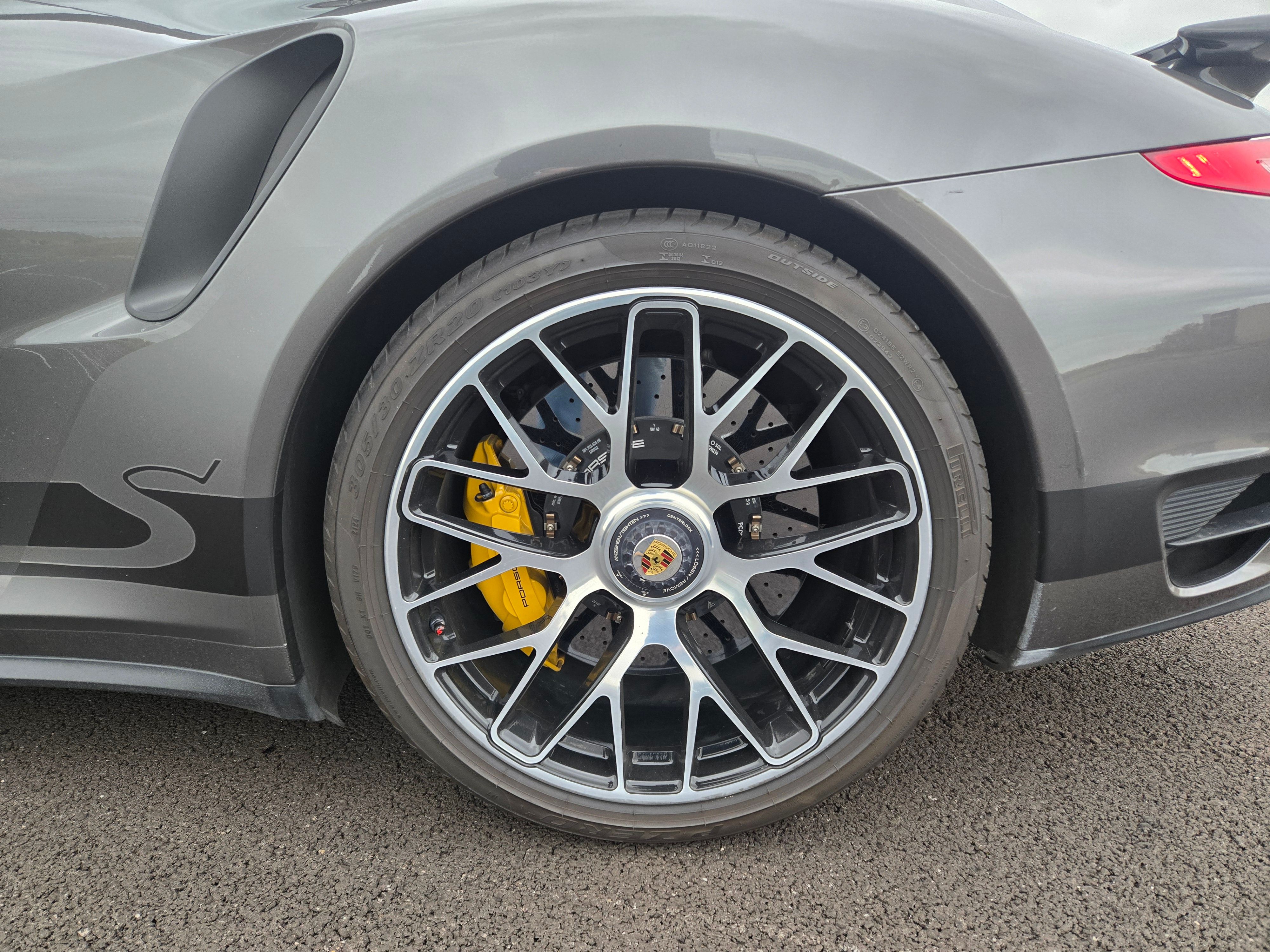 Used 2015 Porsche 911 Turbo S AWD/4WD image 12