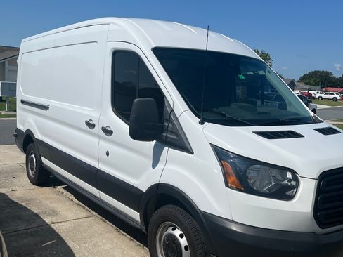 Used 2019 Ford Transit 250 148 Medium Roof w/ Interior Upgrade Package RWD image 11