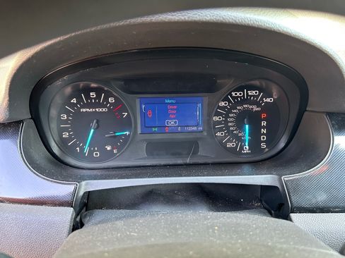 Used 2013 Ford Edge SE image 2