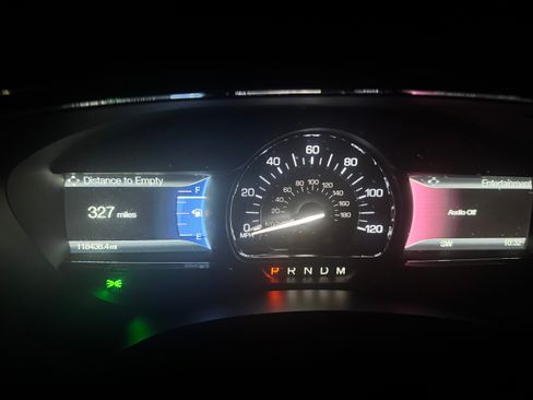 Used 2017 Lincoln Navigator L Select image 5