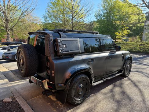 Used 2021 Land Rover Defender 110 X AWD/4WD image 5