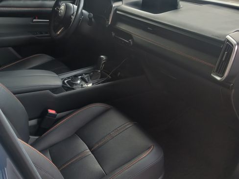 Used 2024 MAZDA CX-50 AWD 2.5 Turbo w/ Weather Package image 12