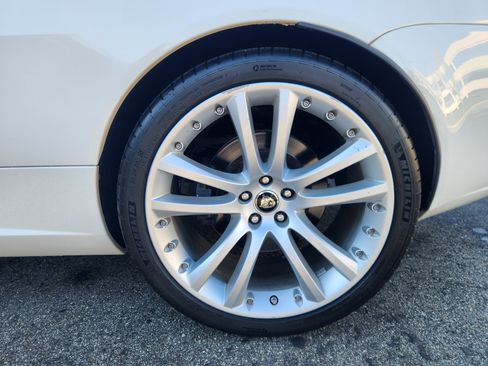 Used 2007 Jaguar XKR R image 22