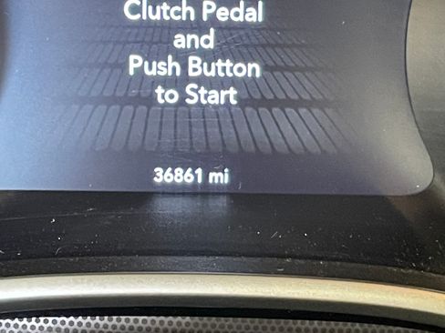 Used 2015 Dodge Challenger R/T Scat Pack RWD image 11