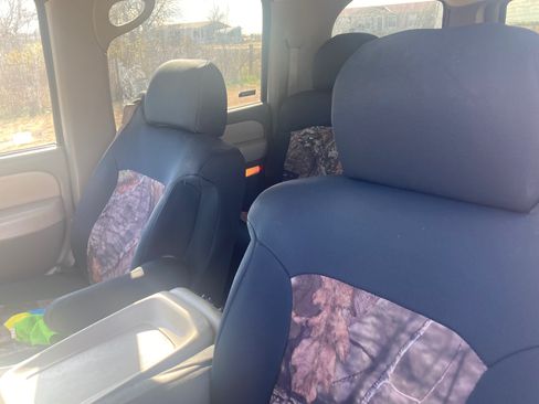 Used 2001 Chevrolet Suburban LT w/ LT Preferred Equipment Group image 12