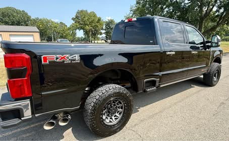 Used 2024 Ford F350 King Ranch w/ Chrome Package AWD/4WD image 4