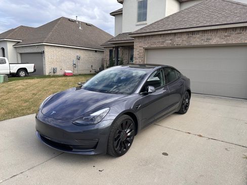 Used 2023 Tesla Model 3 Performance image 1