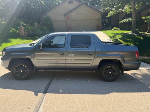 Used 2010 Honda Ridgeline RTL image 2