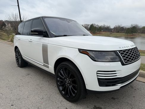 Used 2022 Land Rover Range Rover Westminster Edition image 16