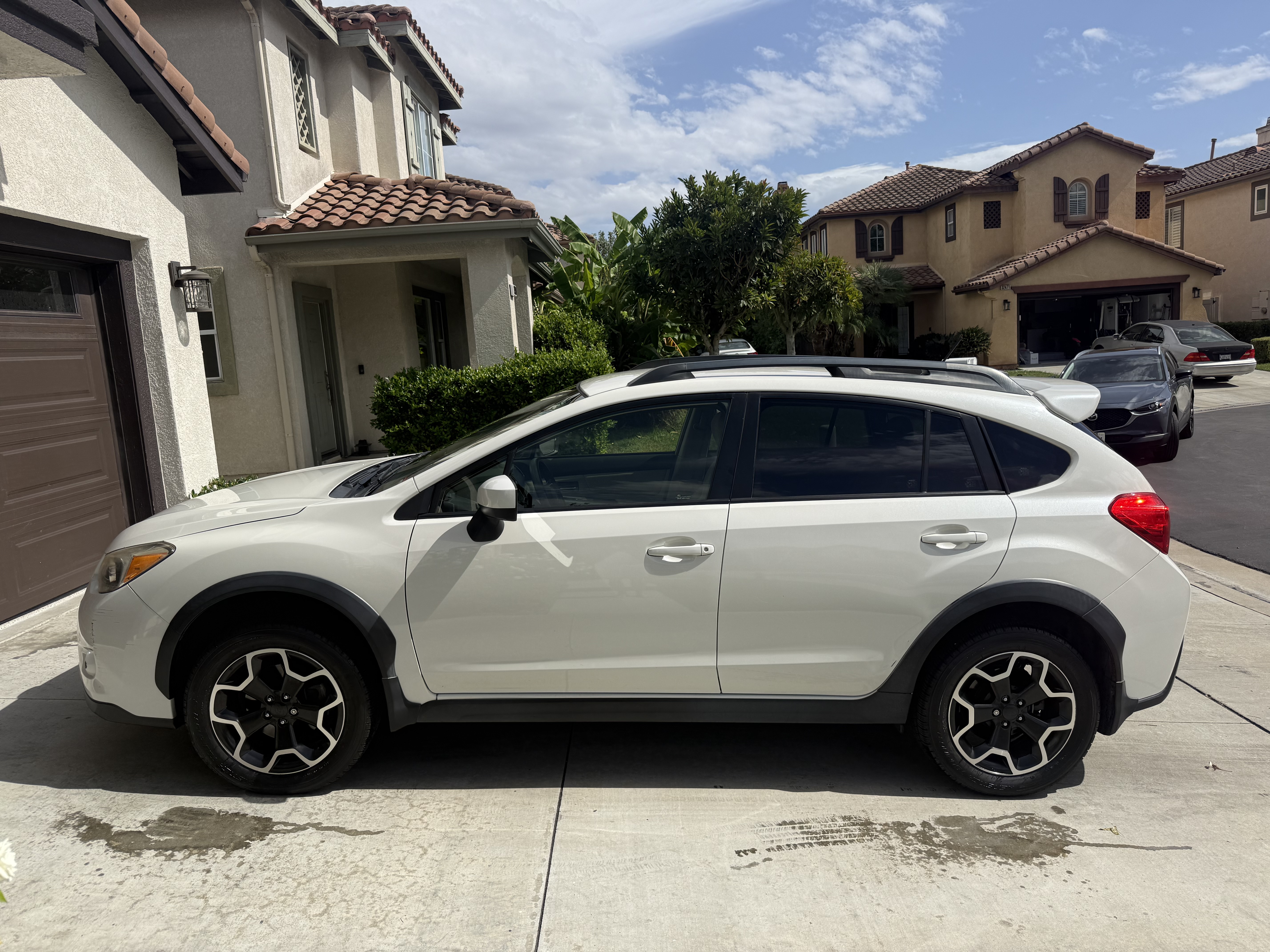 Used 2015 Subaru Crosstrek 2.0i Premium AWD/4WD image 1