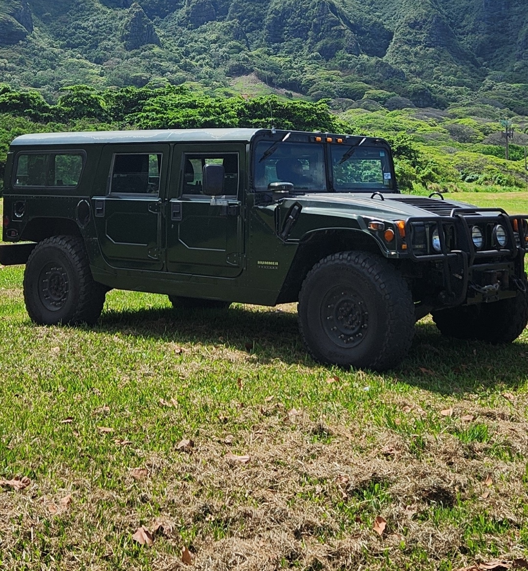 Used 2000 HUMMER H1 4-Door Wagon AWD/4WD image 1