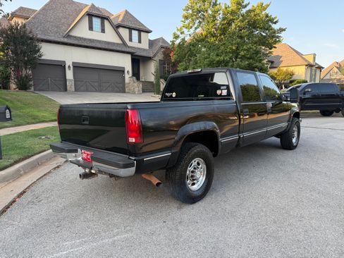 Used 2000 Chevrolet Silverado 2500 4x4 Crew Cab image 5