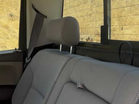 Used 2018 Chevrolet Silverado 1500 LT w/ All Star Edition image 11