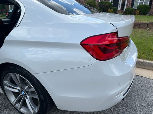 Used 2017 BMW 330i Sedan RWD image 19