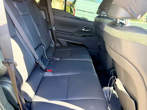 Used 2026 Lexus GX 550 550 Overtrail+ Sport Utility 4 image 11