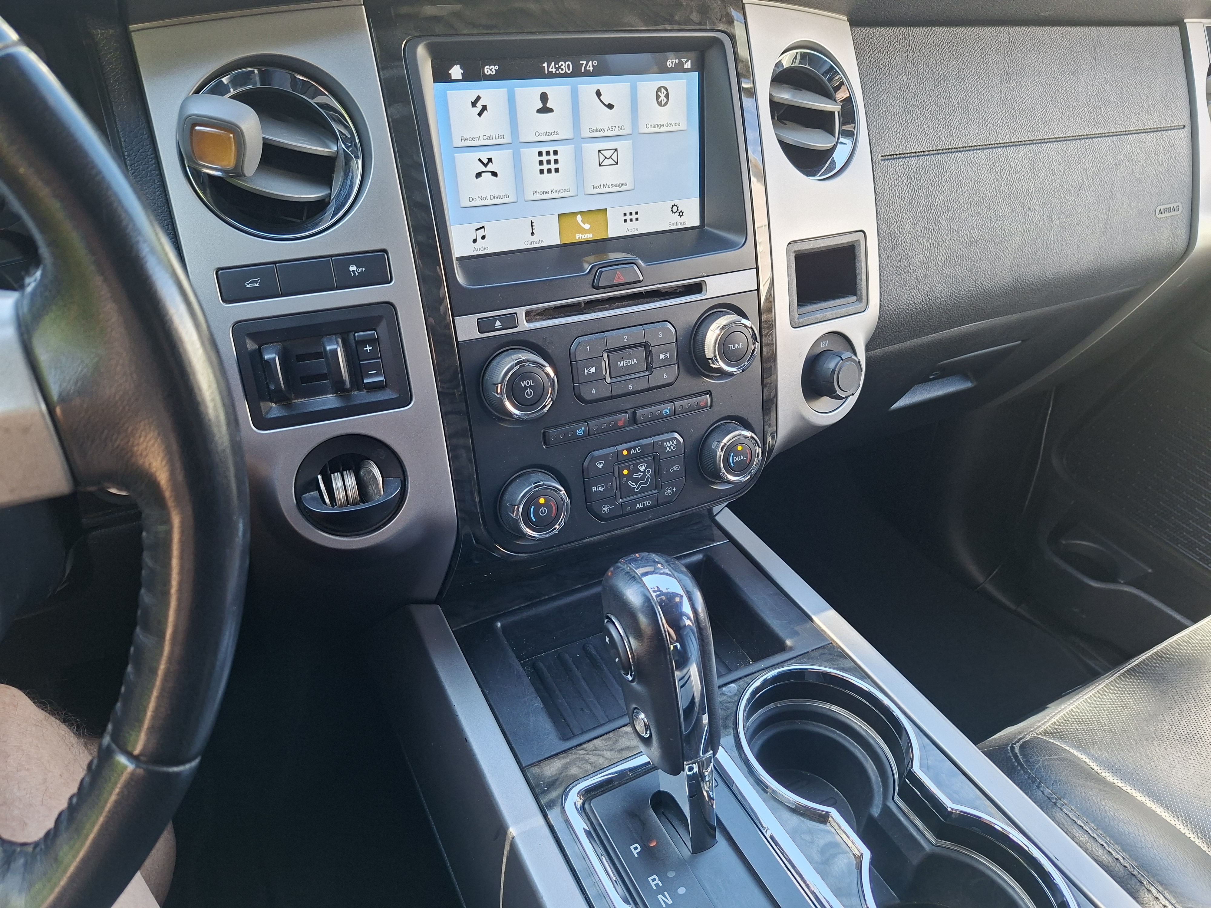 Used 2016 Ford Expedition Limited RWD image 10