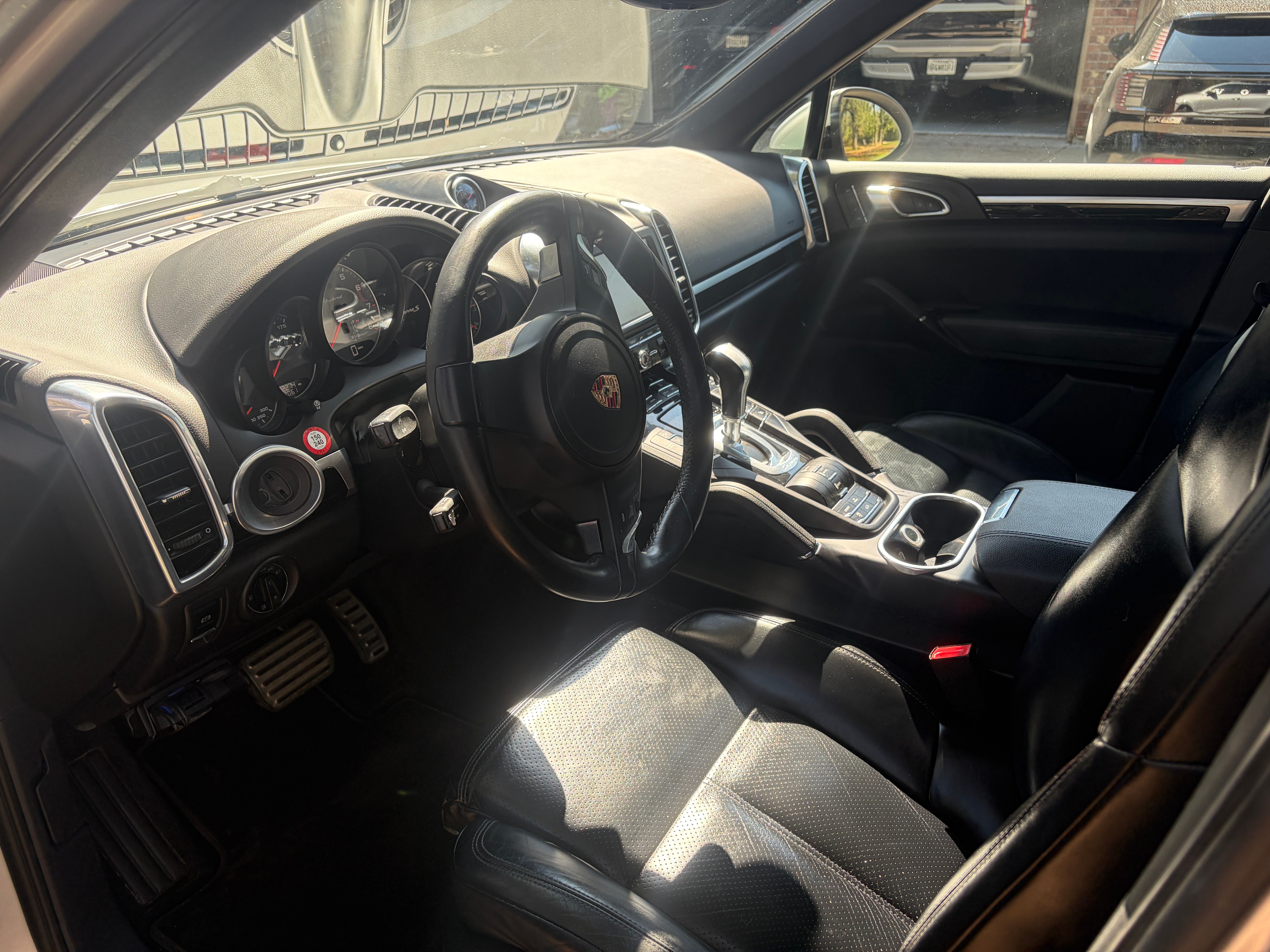 Used 2012 Porsche Cayenne S AWD/4WD image 20