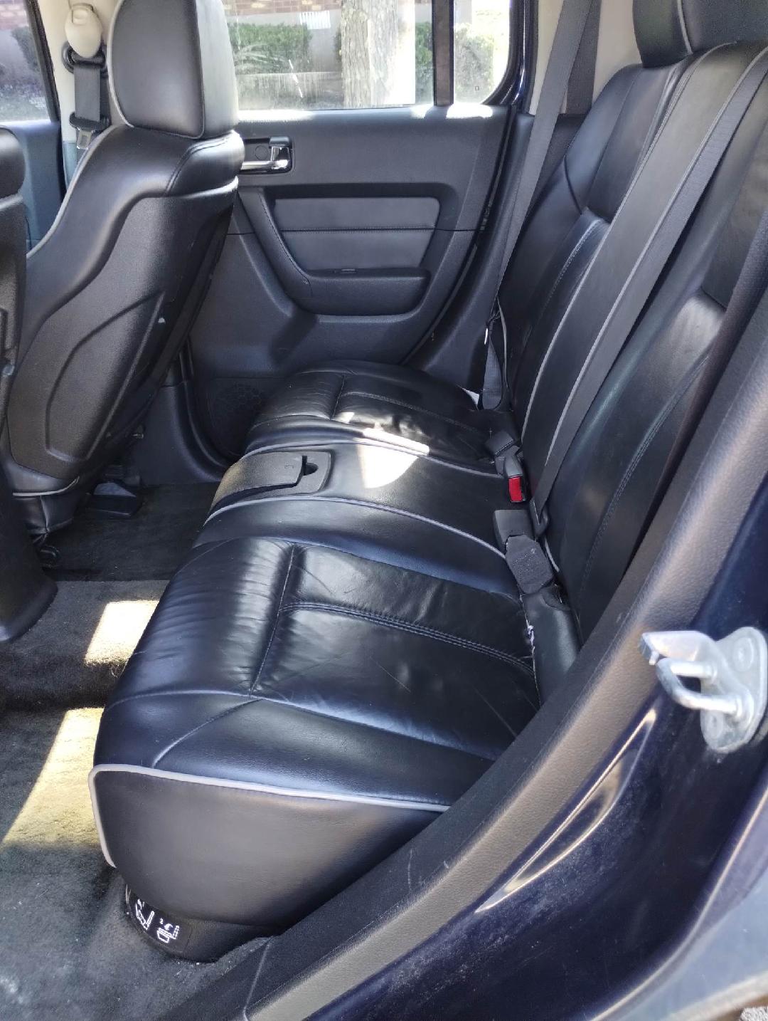 Used 2008 HUMMER H3 Luxury AWD/4WD image 12