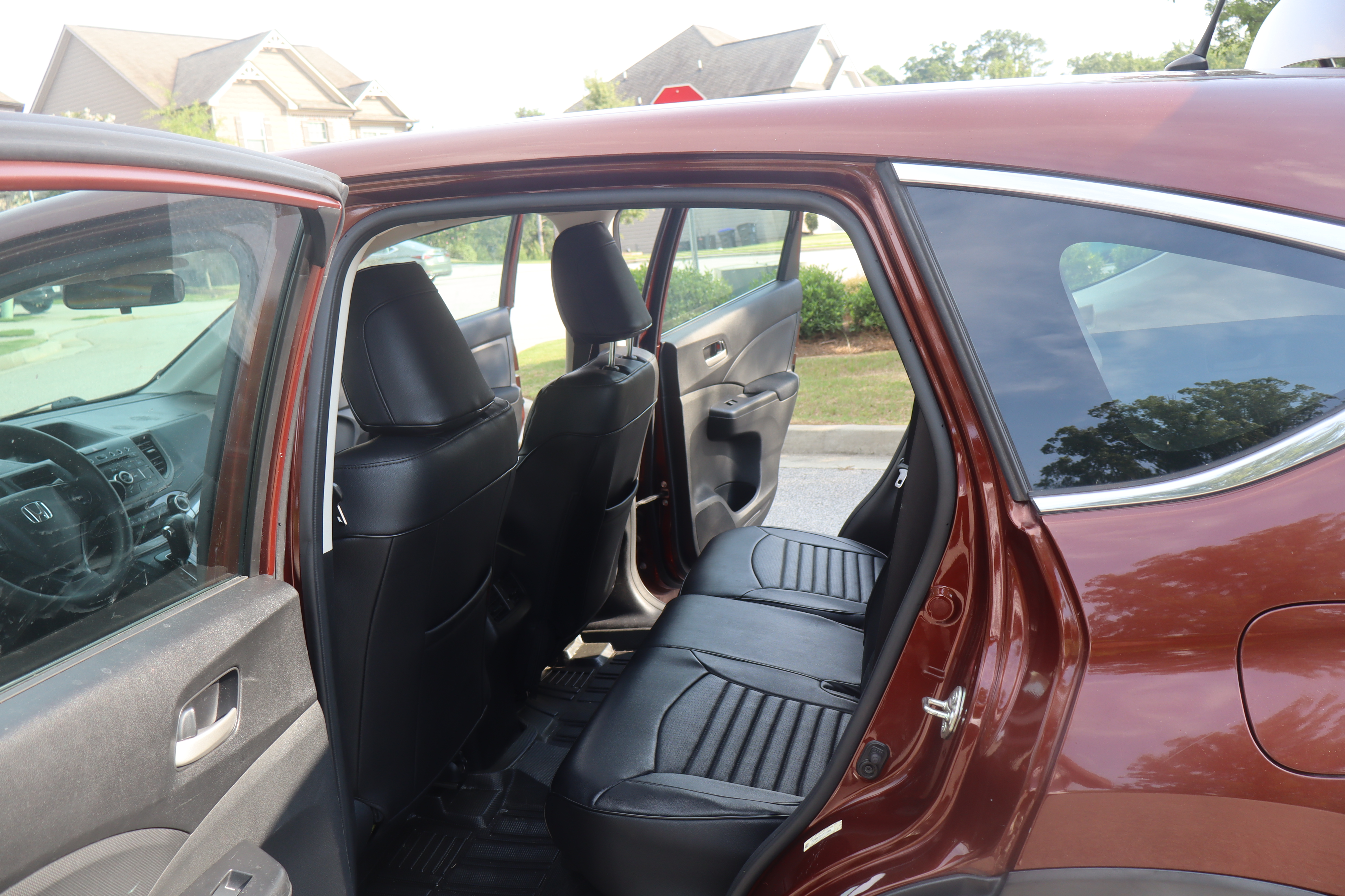 Used 2015 Honda CR-V LX image 5