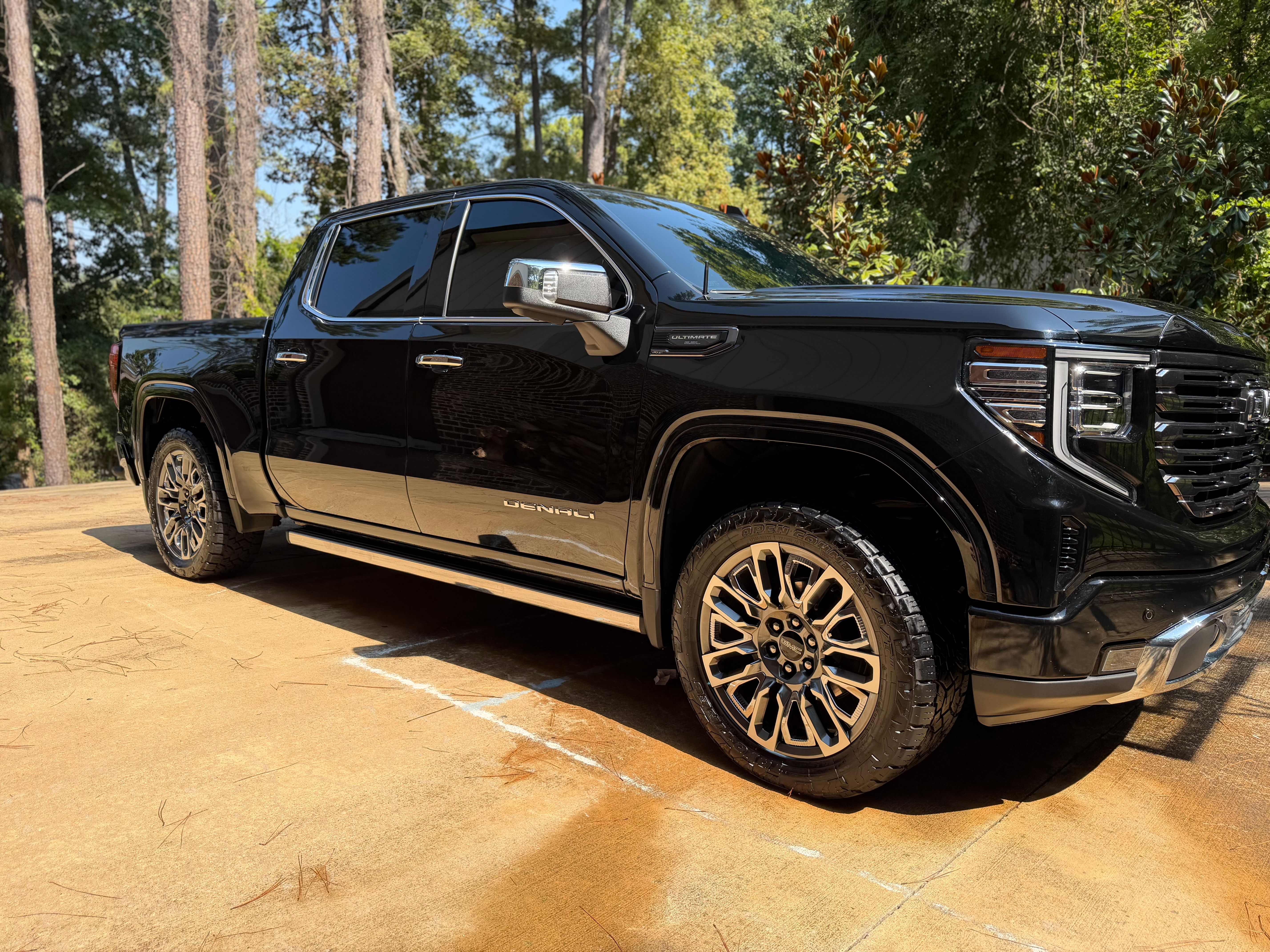 Used 2026 GMC Sierra 1500 Denali Ultimate AWD/4WD image 2