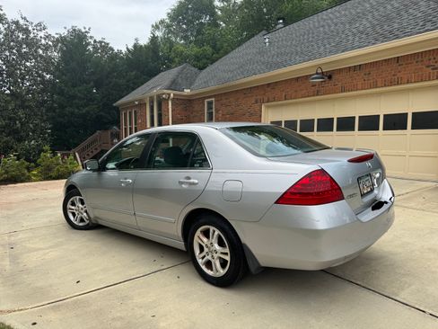 Used 2007 Honda Accord SE image 12