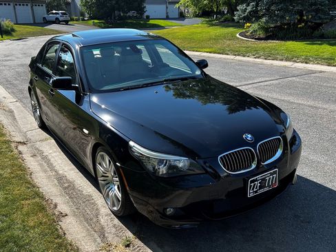 Used 2008 BMW 550i Sedan RWD image 5