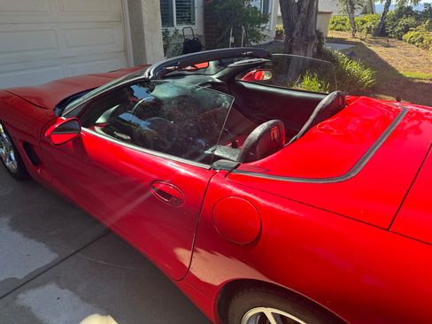 Used 2003 Chevrolet Corvette Convertible w/ Preferred Equipment Group1 image 28