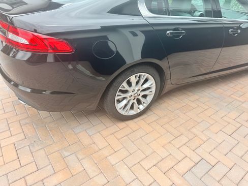 Used 2013 Jaguar XF 3.0 RWD image 16