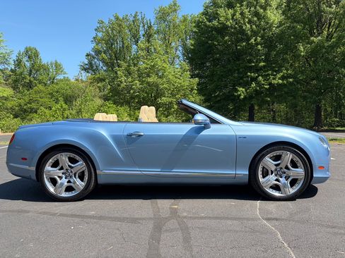 Used 2015 Bentley Continental GT image 4
