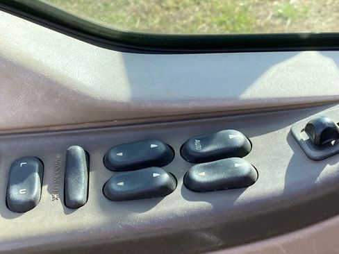 Used 2000 Ford F450 2WD Crew Cab Super Duty image 13
