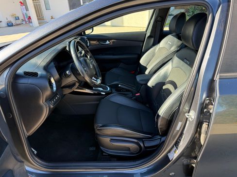 Used 2021 Kia Forte GT-Line image 14