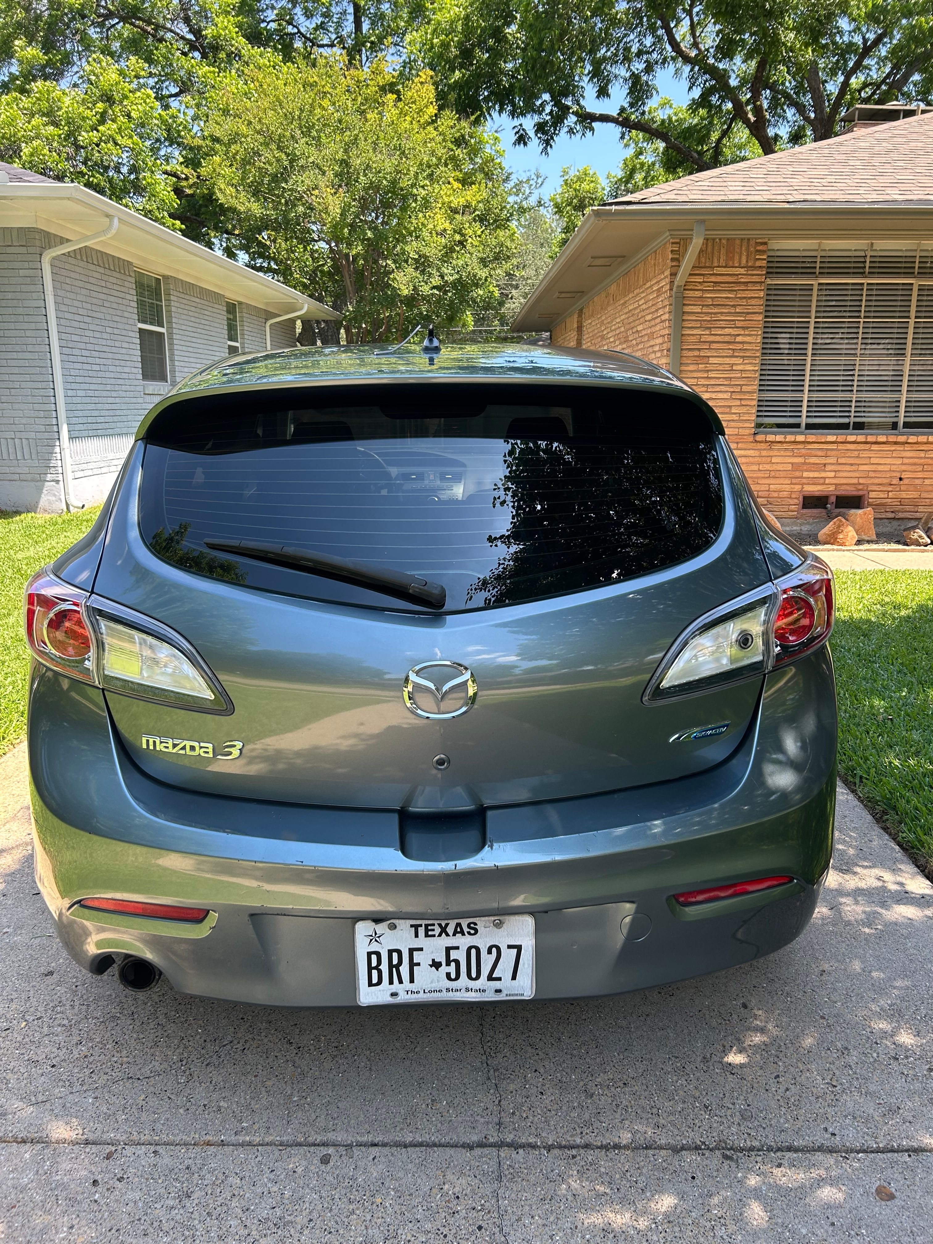 Used 2013 MAZDA MAZDA3 i Touring FWD image 4