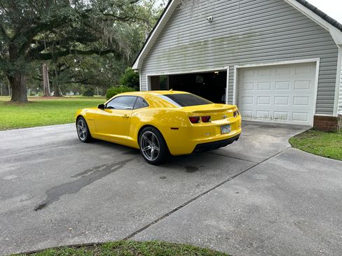 Used 2012 Chevrolet Camaro LT w/ RS Package image 4