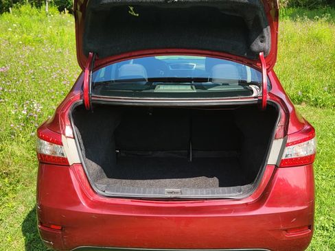 Used 2015 Nissan Sentra SV FWD image 12